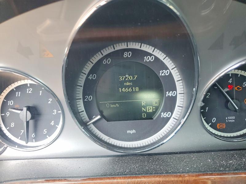 60380646 :رقم المزاد ، WDDHF5GB4AA045868 vin ، 2010 Mercedes-benz E مزاد بيع