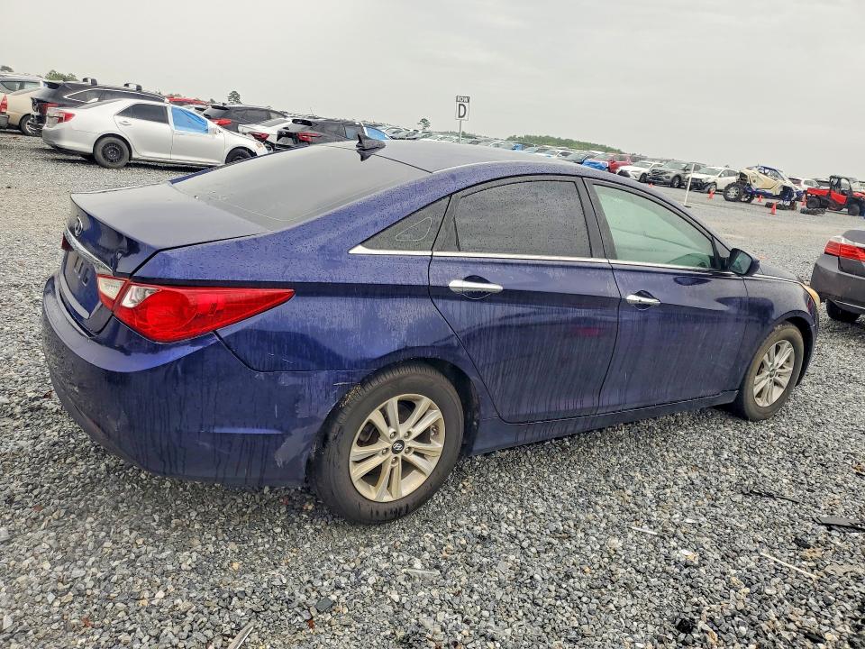 60502586 :رقم المزاد ، 5NPEB4AC5DH511082 vin ، 2013 Hyundai Sonata مزاد بيع