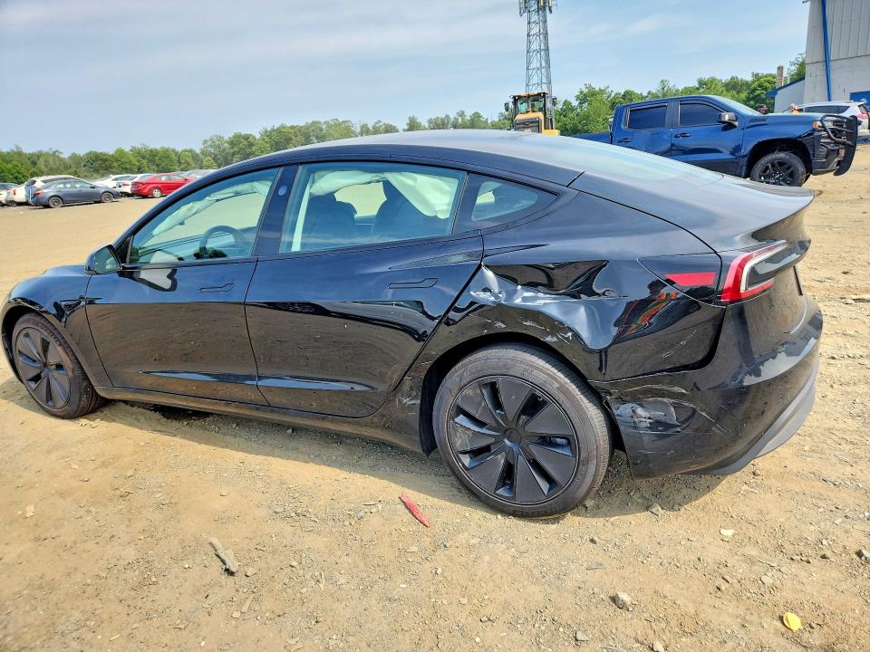 60225586 :رقم المزاد ، 5YJ3E1EB9SF076612 vin ، 2025 Tesla Model 3 مزاد بيع