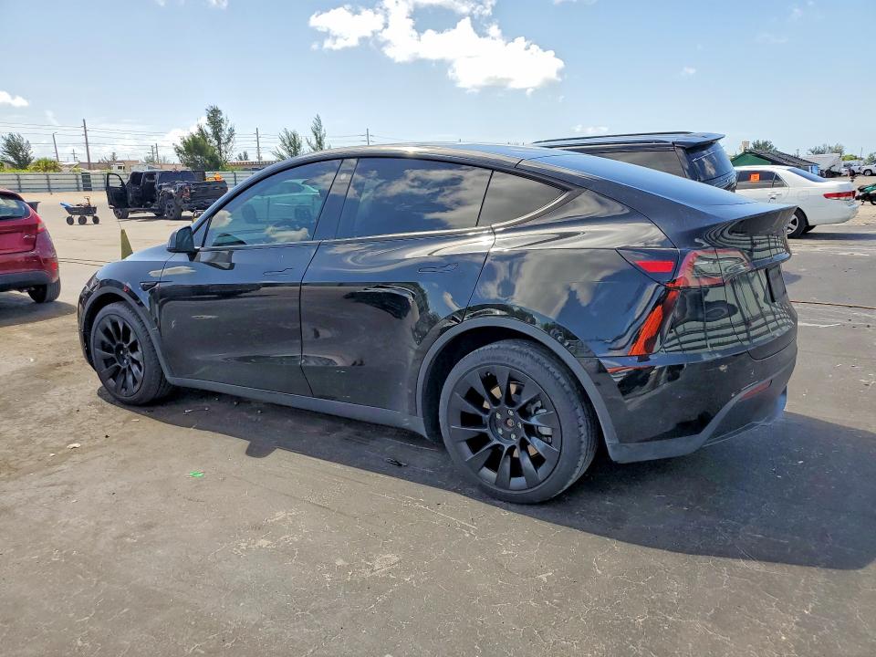 Продаж на аукціоні авто 2022 Tesla Model Y, vin: 7SAYGDEE2NA006742, номер лоту: 62020416