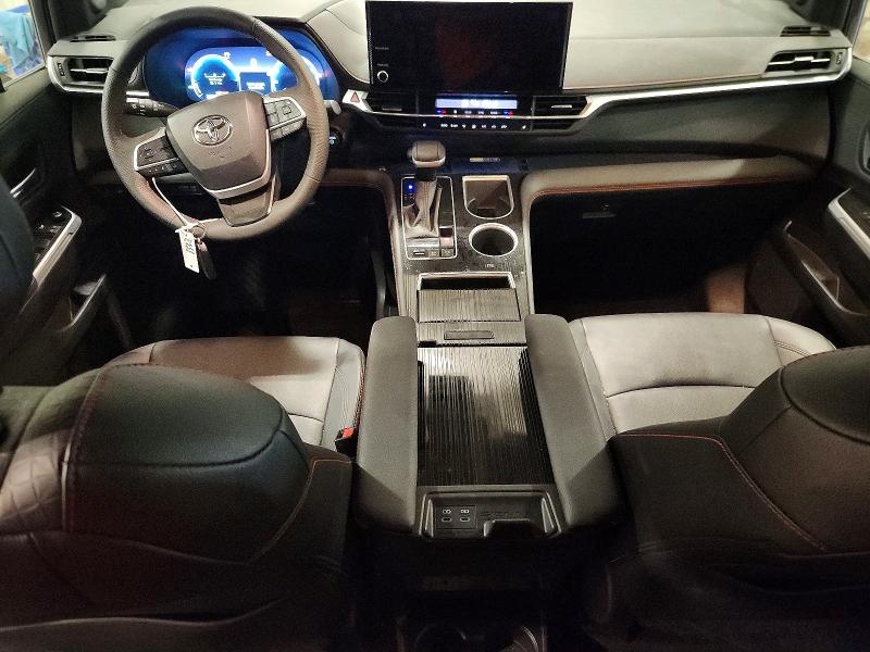 60966526 :رقم المزاد ، 5TDDSKFC6SS187012 vin ، 2025 Toyota Sienna مزاد بيع