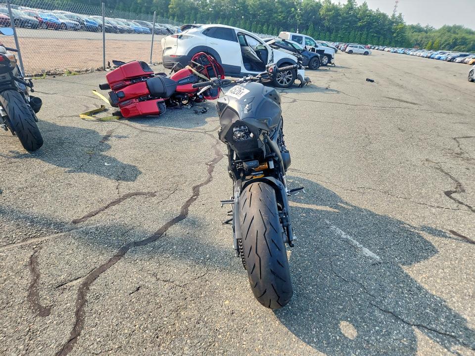 61414526 :رقم المزاد ، JH2SC861XSK000097 vin ، 2025 Honda Cb1000 مزاد بيع