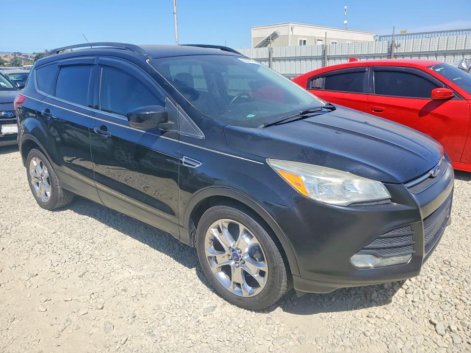 85627875 :رقم المزاد ، 1FMCU0GX1GUB67017 vin ، 2016 Ford Escape مزاد بيع