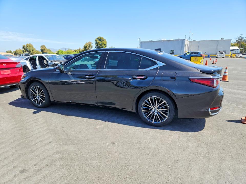59663486 :رقم المزاد ، 58ADA1C19RU038605 vin ، 2024 Lexus Es 300h مزاد بيع