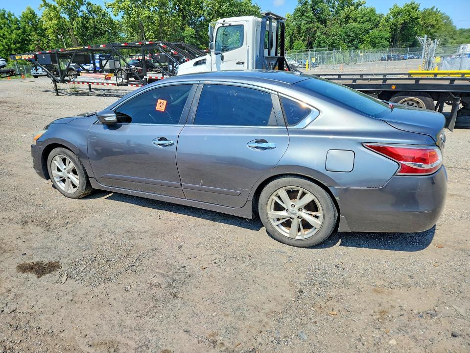 61057606 :رقم المزاد ، 1N4AL3AP2FC166204 vin ، 2015 Nissan Altima مزاد بيع