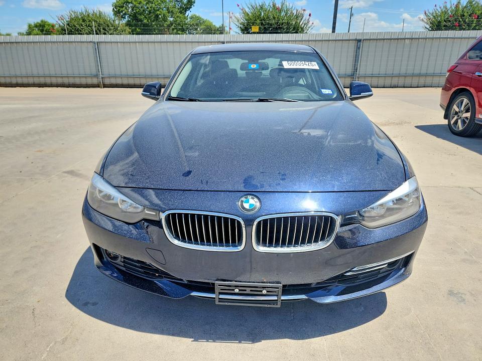 2015 Bmw 328 მანქანა იყიდება აუქციონზე, vin: WBA3A5C5XFF609808, აუქციონის ნომერი: 60059426
