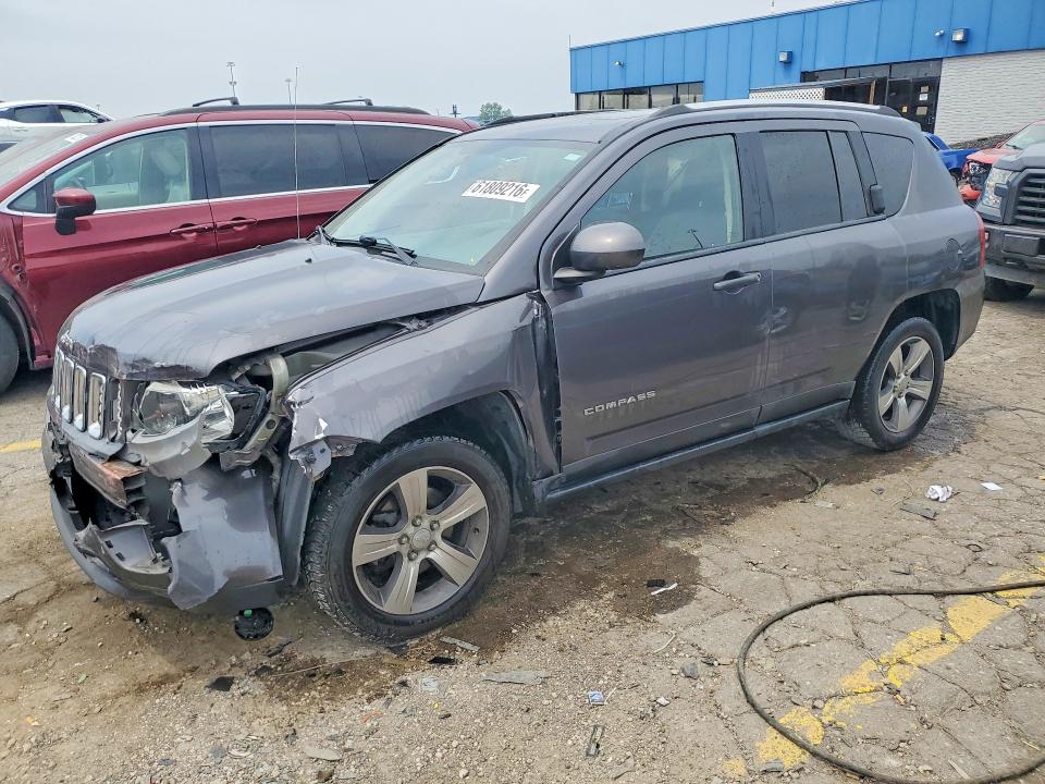 Продаж на аукціоні авто 2017 Jeep Compass, vin: 1C4NJCEB8HD185532, номер лоту: 61809216