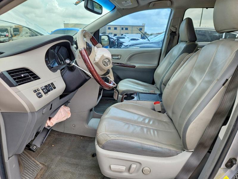 Продаж на аукціоні авто 2013 Toyota Sienna, vin: 5TDYK3DC1DS346838, номер лоту: 61487646