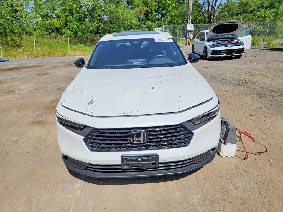 59882756 :رقم المزاد ، 1HGCY2F59RA090777 vin ، 2024 Honda Accord مزاد بيع