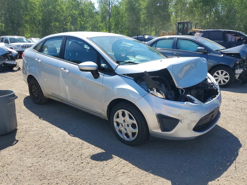 2013 Ford Fiesta მანქანა იყიდება აუქციონზე, vin: 3FADP4BJ6DM166378, აუქციონის ნომერი: 55595686