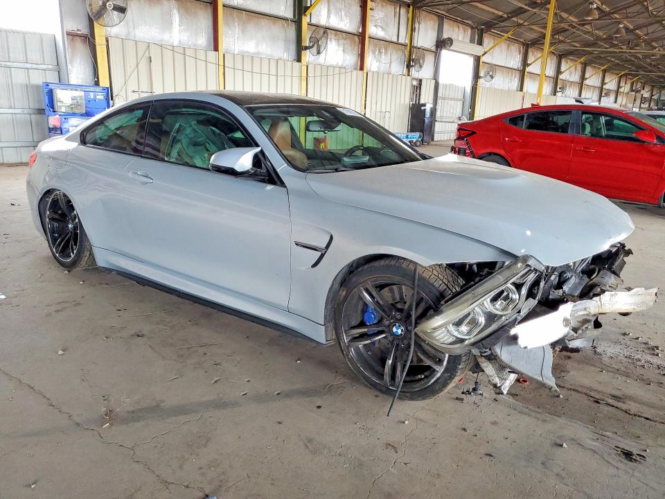 2015 Bmw M4 მანქანა იყიდება აუქციონზე, vin: WBS3R9C58FK335110, აუქციონის ნომერი: 61600286