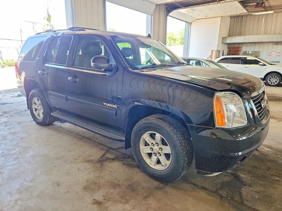 60867346 :رقم المزاد ، 1GKS2CE0XDR241311 vin ، 2013 Gmc Yukon مزاد بيع