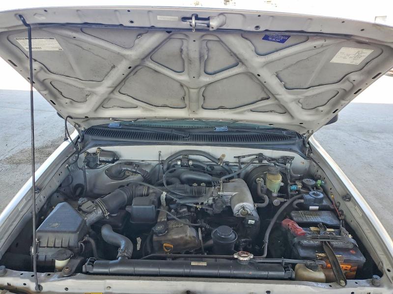 61591686 :رقم المزاد ، 4TAVL52N1YZ641891 vin ، 2000 Toyota Tacoma مزاد بيع