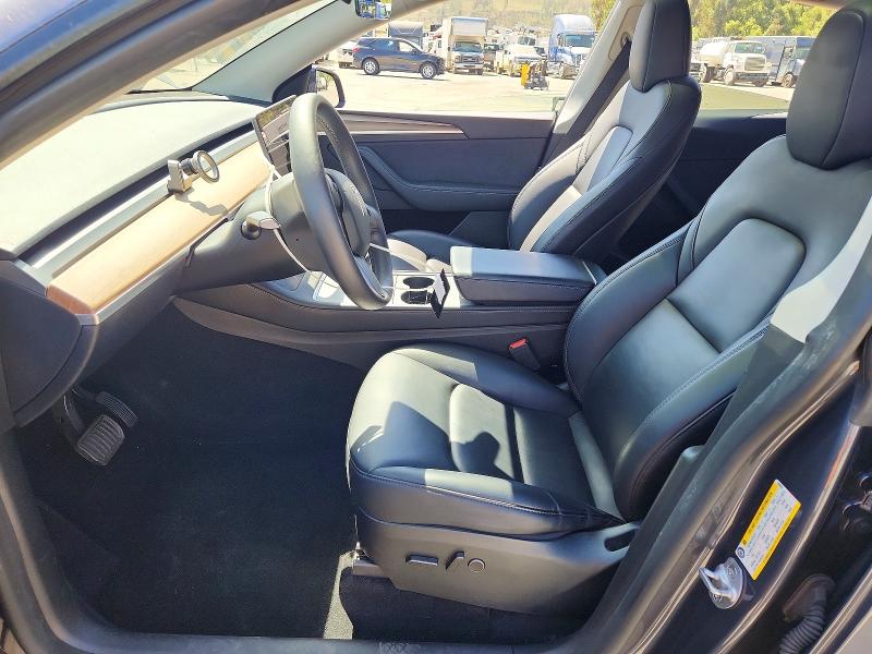 59997136 :رقم المزاد ، 7SAYGDEEXPF928052 vin ، 2023 Tesla Model Y مزاد بيع