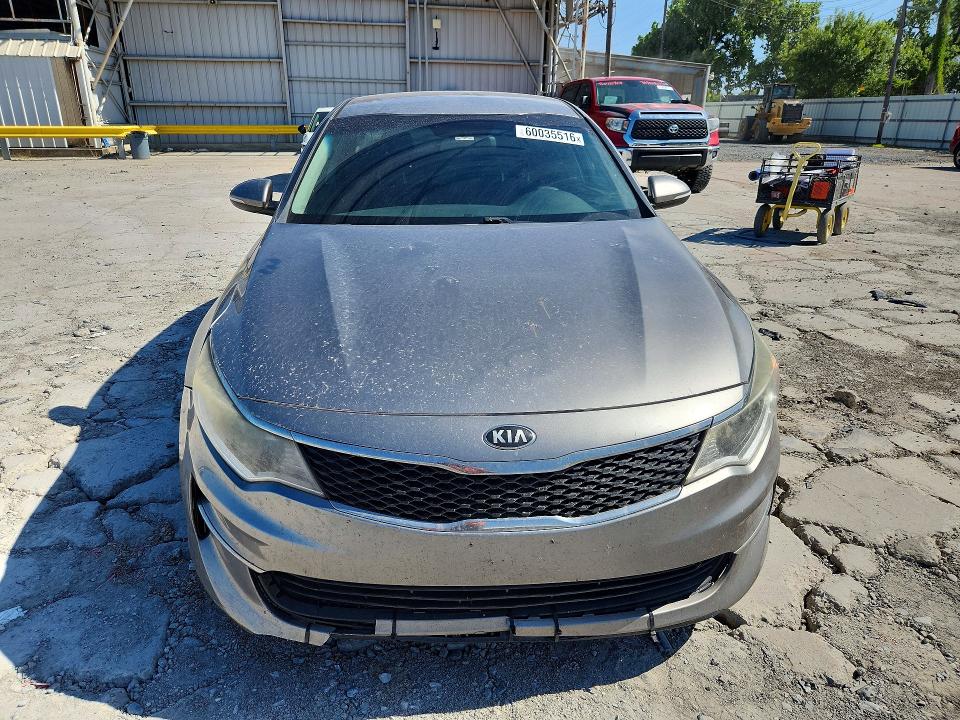 60035516 :رقم المزاد ، 5XXGT4L34HG137696 vin ، 2017 Kia Optima مزاد بيع