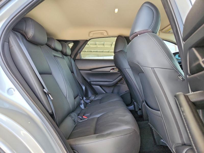 61224386 :رقم المزاد ، 3MVDMABL8MM252096 vin ، 2021 Mazda Cx-30 مزاد بيع