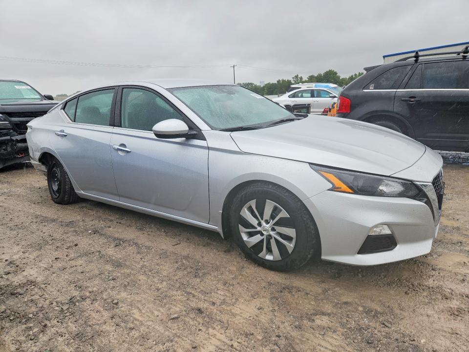 Продажа на аукционе авто 2022 Nissan Altima, vin: 1N4BL4BV4NN362462, номер лота: 62808216