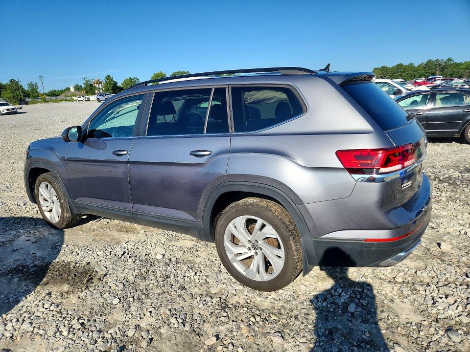 61422756 :رقم المزاد ، 1V2JP2CA5NC533854 vin ، 2022 Volkswagen Atlas مزاد بيع