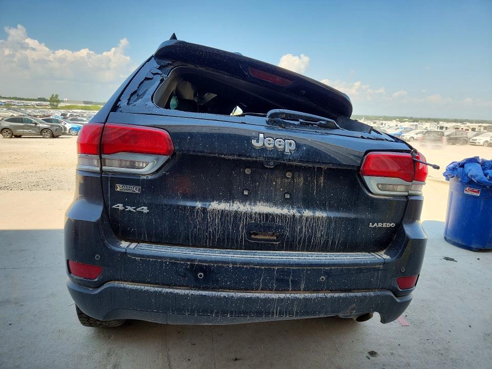 61017976 :رقم المزاد ، 1C4RJFAG6JC310737 vin ، 2018 Jeep Grand Cherokee مزاد بيع