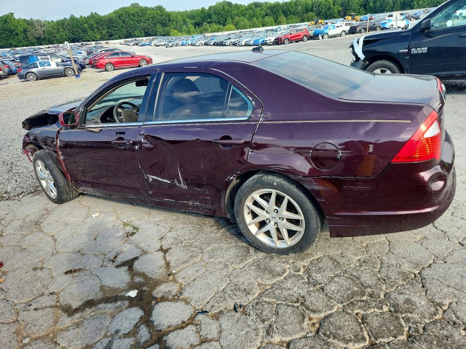 60195406 :رقم المزاد ، 3FAHP0JA1BR270398 vin ، 2011 Ford Fusion مزاد بيع