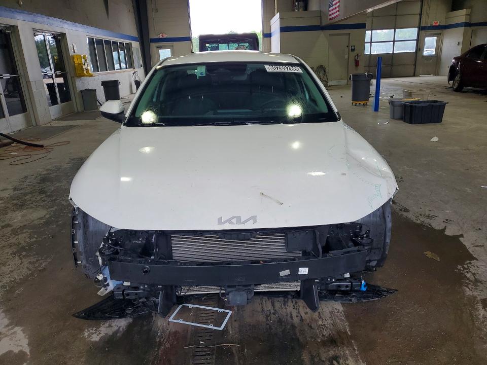 Продажа на аукционе авто 2025 Kia K4, vin: 3KPFT4DE8SE098221, номер лота: 60289286