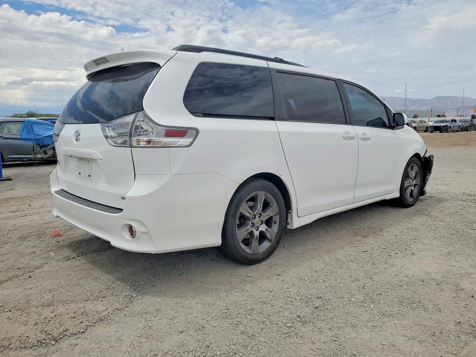 Aukcja sprzedaży 2015 Toyota Sienna, vin: 5TDXK3DC5FS551125, numer aukcji: 61198236