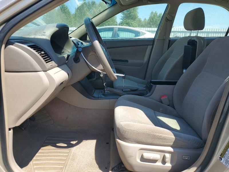 61409216 :رقم المزاد ، 4T1BE32K05U072502 vin ، 2005 Toyota Camry مزاد بيع
