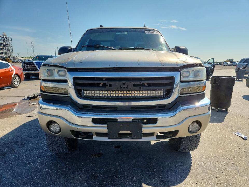 Продажа на аукционе авто 2004 Gmc Sierra, vin: 1GTHC23U94F236265, номер лота: 60042116
