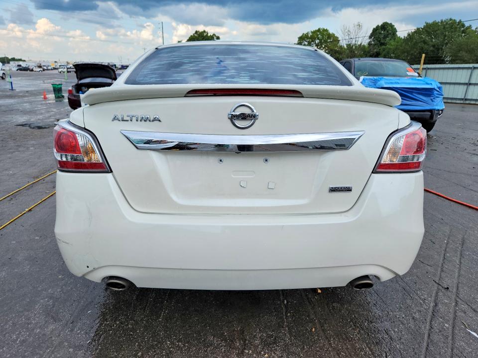 2015 Nissan Altima მანქანა იყიდება აუქციონზე, vin: 1N4AL3AP6FC595846, აუქციონის ნომერი: 60326306