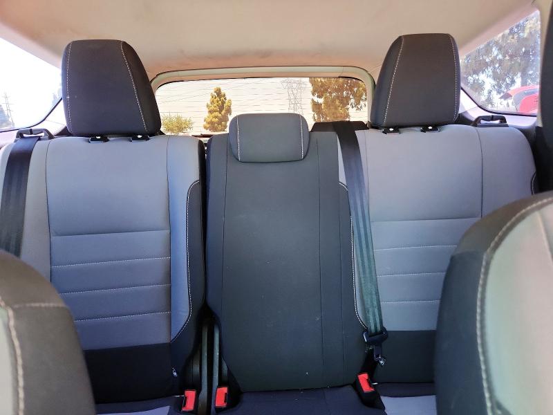 Продажа на аукционе авто 2017 Ford Escape, vin: 1FMCU0F78HUC04471, номер лота: 61172096