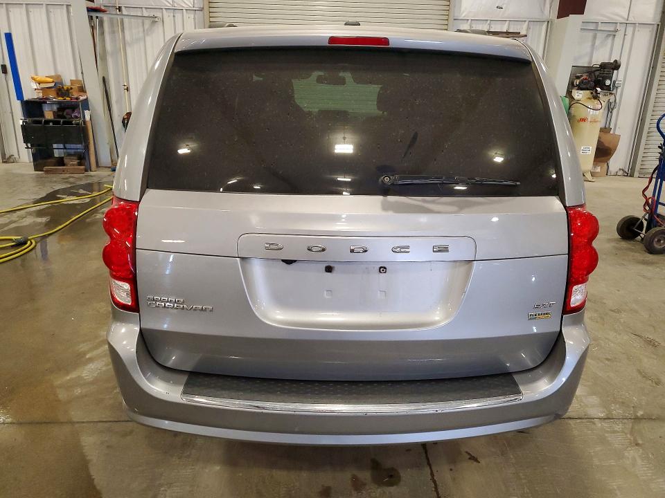 2018 Dodge Grand Caravan მანქანა იყიდება აუქციონზე, vin: 2C4RDGCG8JR302155, აუქციონის ნომერი: 61373126