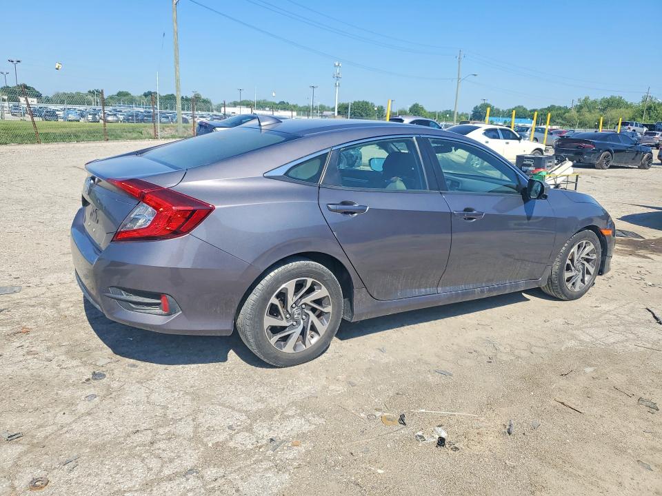 Продажа на аукционе авто 2018 Honda Civic, vin: 2HGFC2F79JH563631, номер лота: 60519346