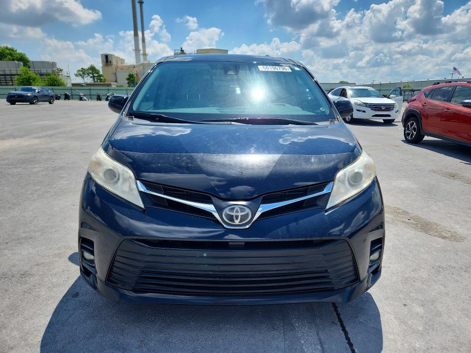 Продаж на аукціоні авто 2018 Toyota Sienna, vin: 5TDKZ3DC7JS959852, номер лоту: 60196796