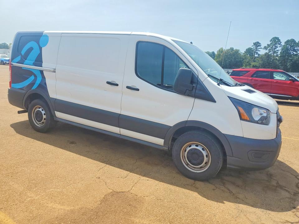 62807366 :رقم المزاد ، 1FTYE1Y86LKB07180 vin ، 2020 Ford Transit مزاد بيع