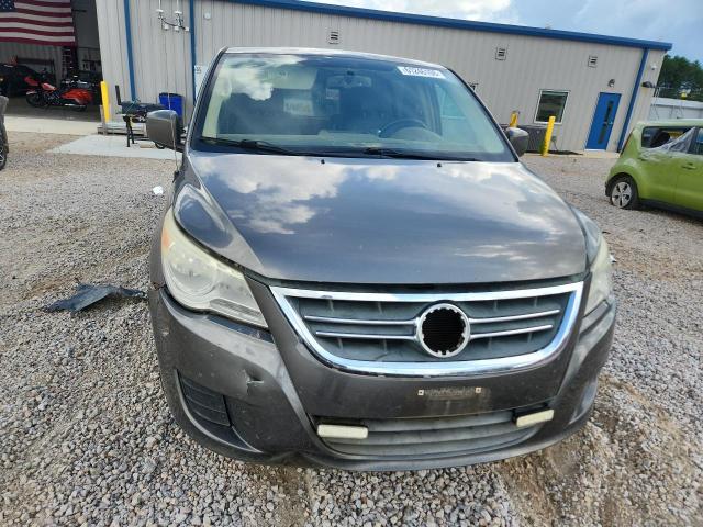 61246106 :رقم المزاد ، 2V4RW3D11AR295679 vin ، 2010 Volkswagen Routan مزاد بيع
