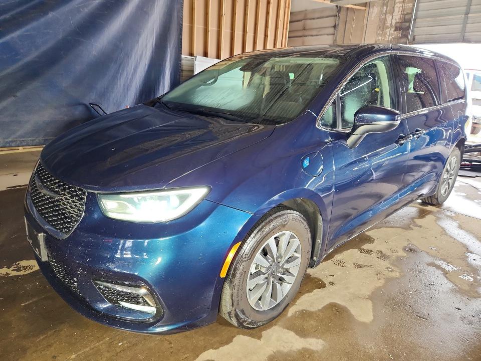Продажа на аукционе авто 2023 Chrysler Pacifica, vin: 2C4RC1L75PR631453, номер лота: 59717376