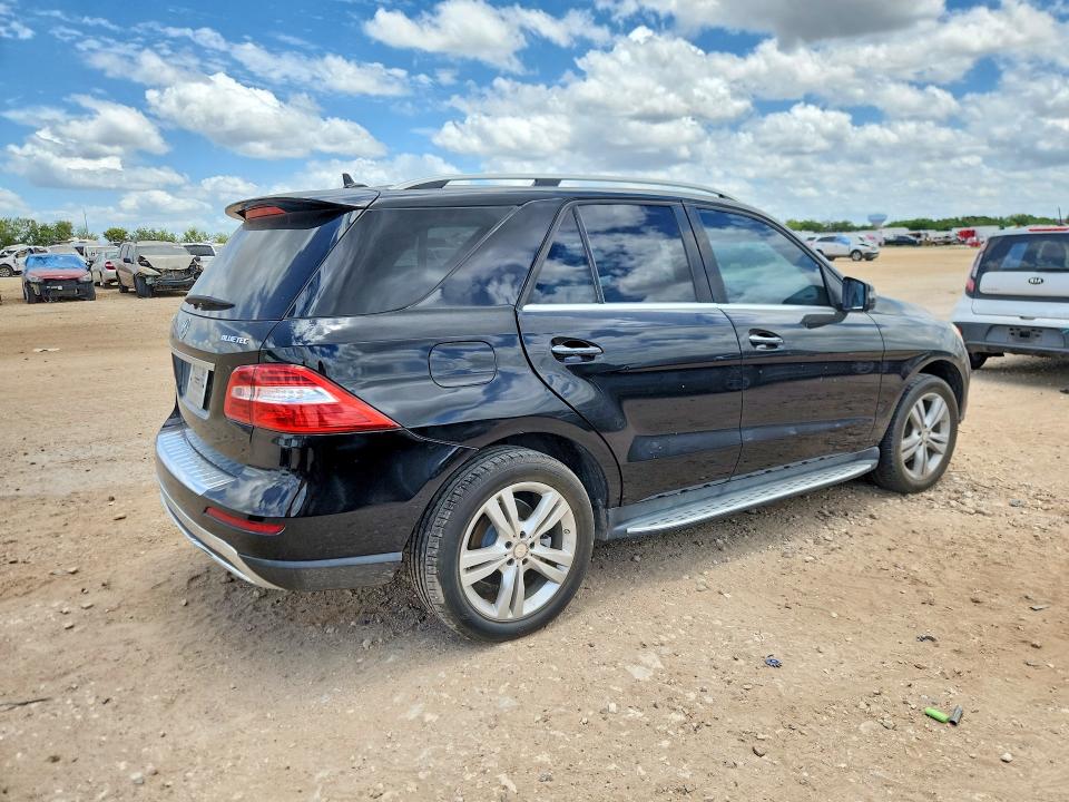 59215676 :رقم المزاد ، 4JGDA0EB2FA540540 vin ، 2015 Mercedes-benz Ml مزاد بيع