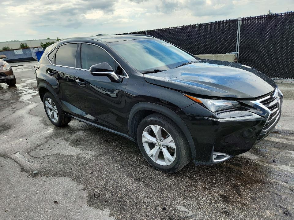 Продажа на аукционе авто 2017 Lexus Nx 200t, vin: JTJYARBZ9H2078175, номер лота: 61550556