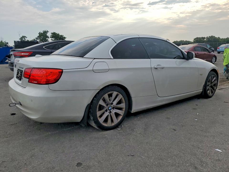2011 Bmw 328 მანქანა იყიდება აუქციონზე, vin: WBADW7C57BE728174, აუქციონის ნომერი: 63380576