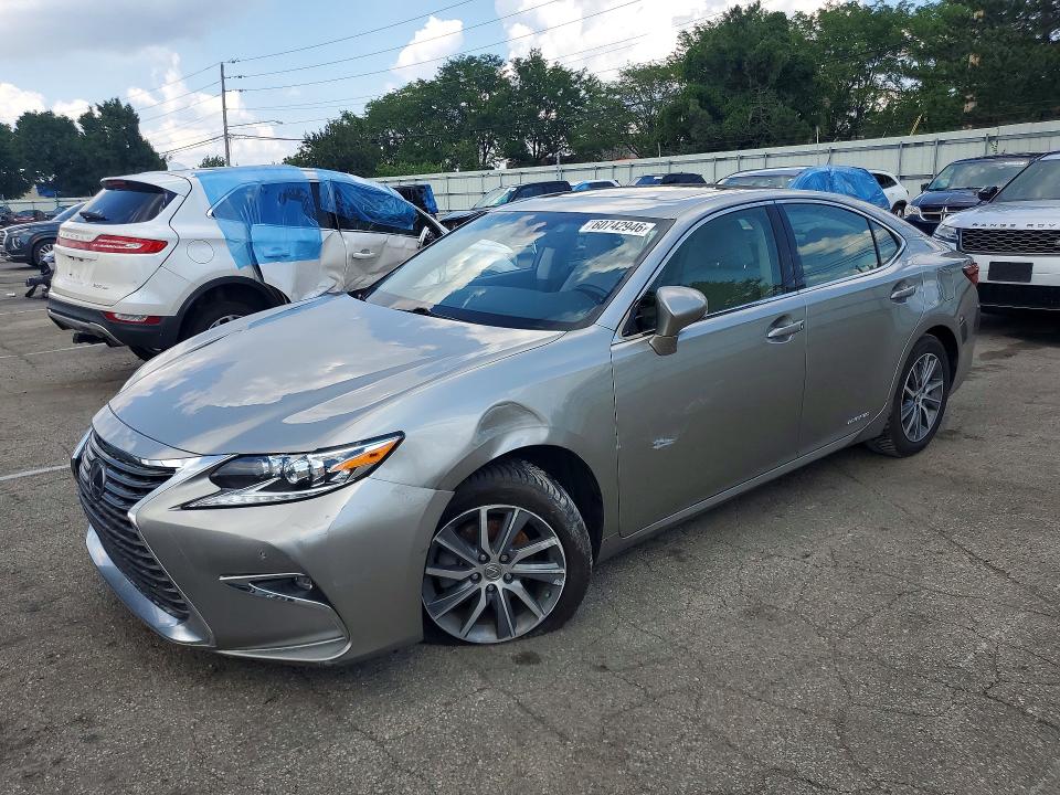 60742946 :رقم المزاد ، JTHBW1GGXJ2181130 vin ، 2018 Lexus Es مزاد بيع