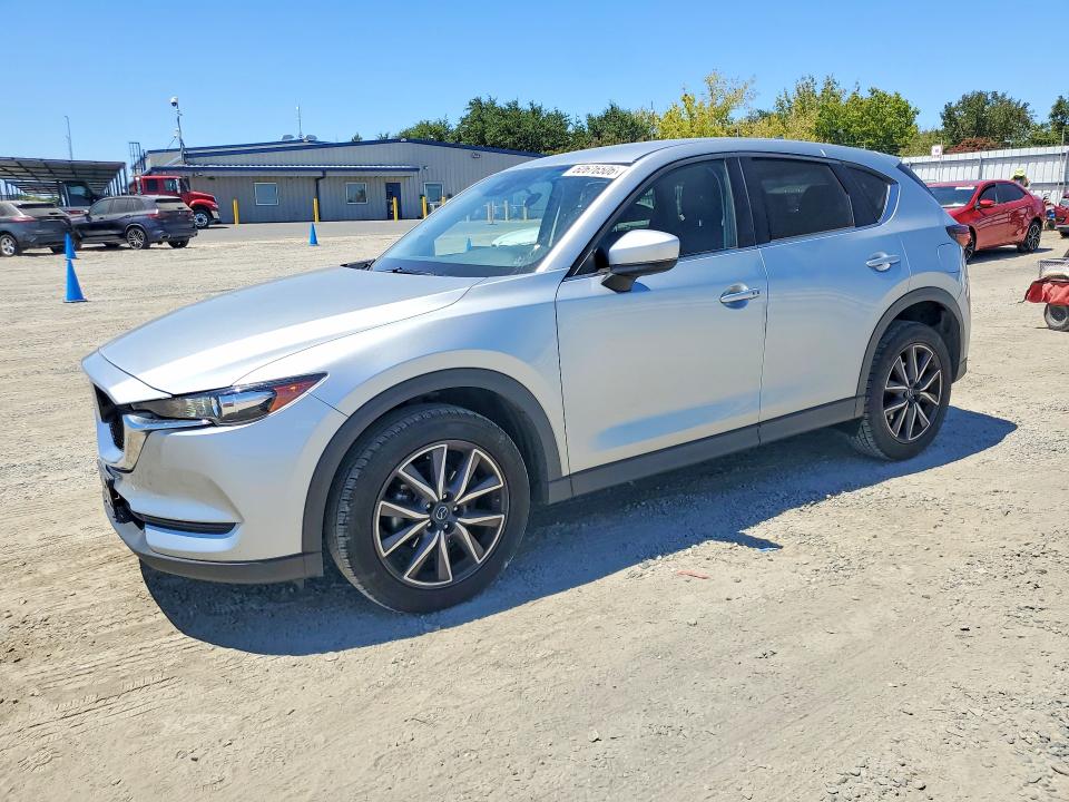 Продаж на аукціоні авто 2018 Mazda Cx-5, vin: JM3KFACMXJ1399496, номер лоту: 62676506