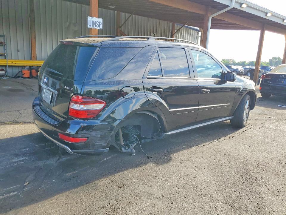 60233546 :رقم المزاد ، 4JGBB86E09A489121 vin ، 2009 Mercedes-benz Ml مزاد بيع