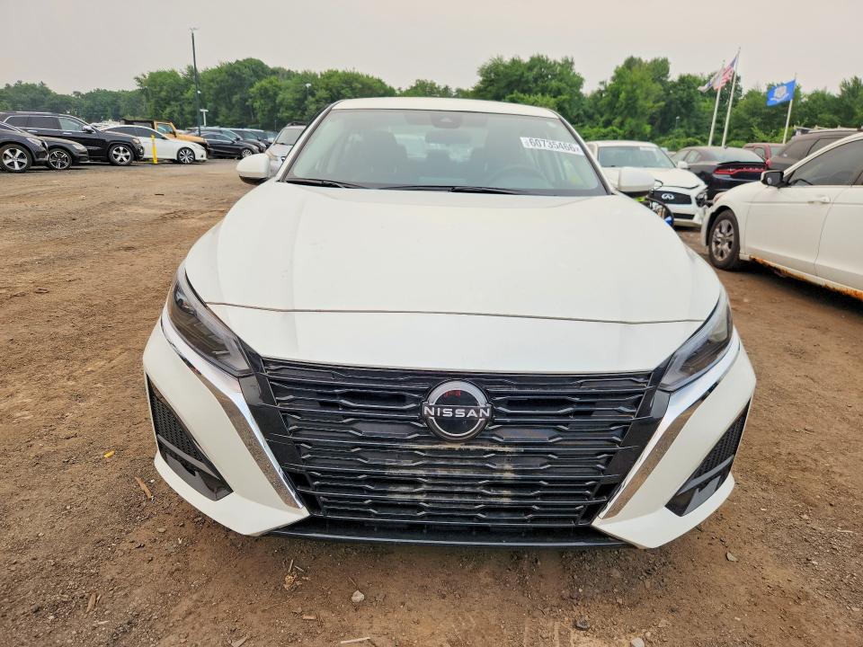 60735466 :رقم المزاد ، 1N4BL4DV8PN397537 vin ، 2023 Nissan Altima مزاد بيع