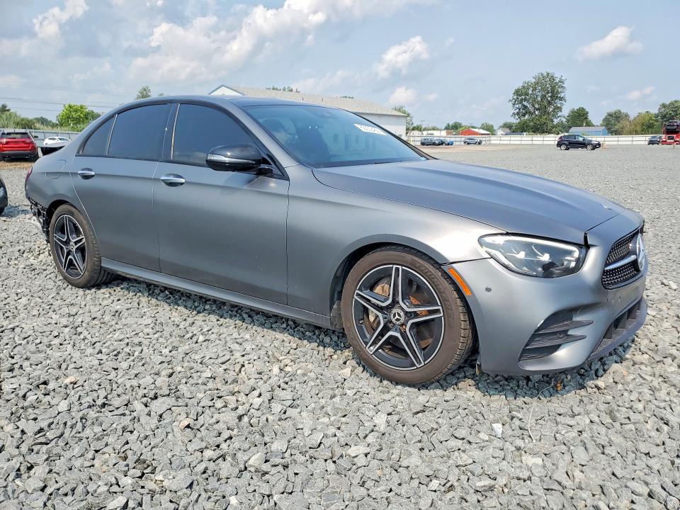 62230456 :رقم المزاد ، W1KZF8EB8MA957996 vin ، 2021 Mercedes-benz E مزاد بيع