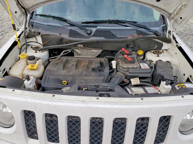 62653926 :رقم المزاد ، 1C4NJRFB2GD695441 vin ، 2016 Jeep Patriot مزاد بيع