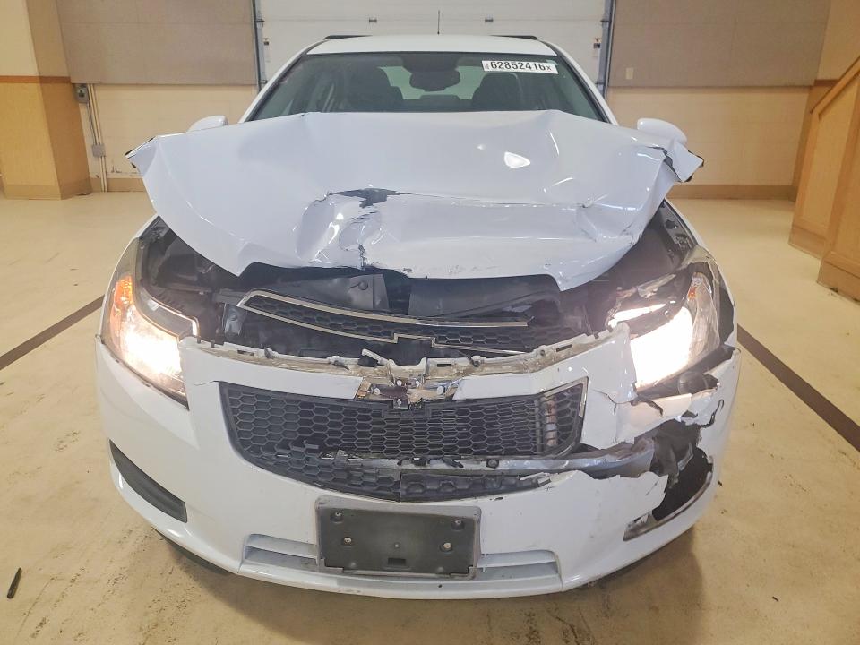Продажа на аукционе авто 2014 Chevrolet Cruze, vin: 1G1PC5SB1E7352660, номер лота: 62852416