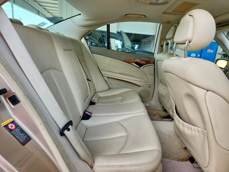 60885116 :رقم المزاد ، WDBUF65J45A626669 vin ، 2005 Mercedes-benz E مزاد بيع