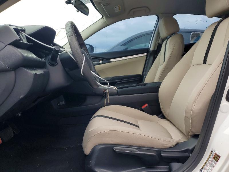 Продажа на аукционе авто 2017 Honda Civic, vin: 2HGFC2F51HH565768, номер лота: 58034806