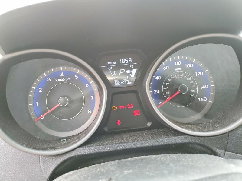 2015 Hyundai Elantra მანქანა იყიდება აუქციონზე, vin: KMHDH4AE0FU224040, აუქციონის ნომერი: 61892006
