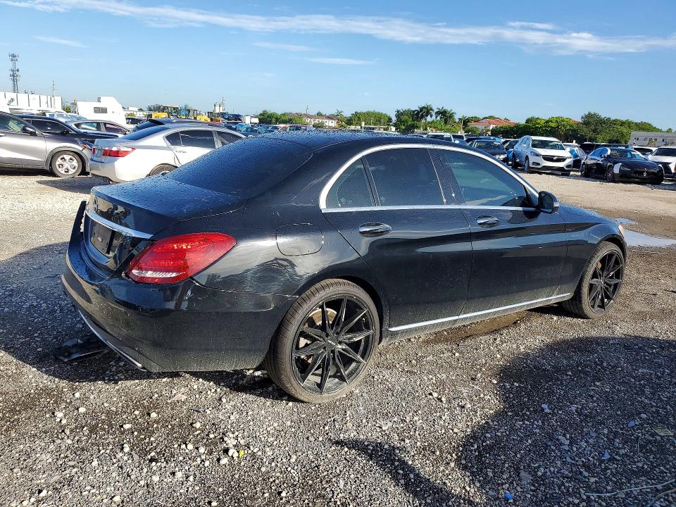 Aukcja sprzedaży 2017 Mercedes-benz 300 C, vin: 55SWF4KB4HU230666, numer aukcji: 59959176